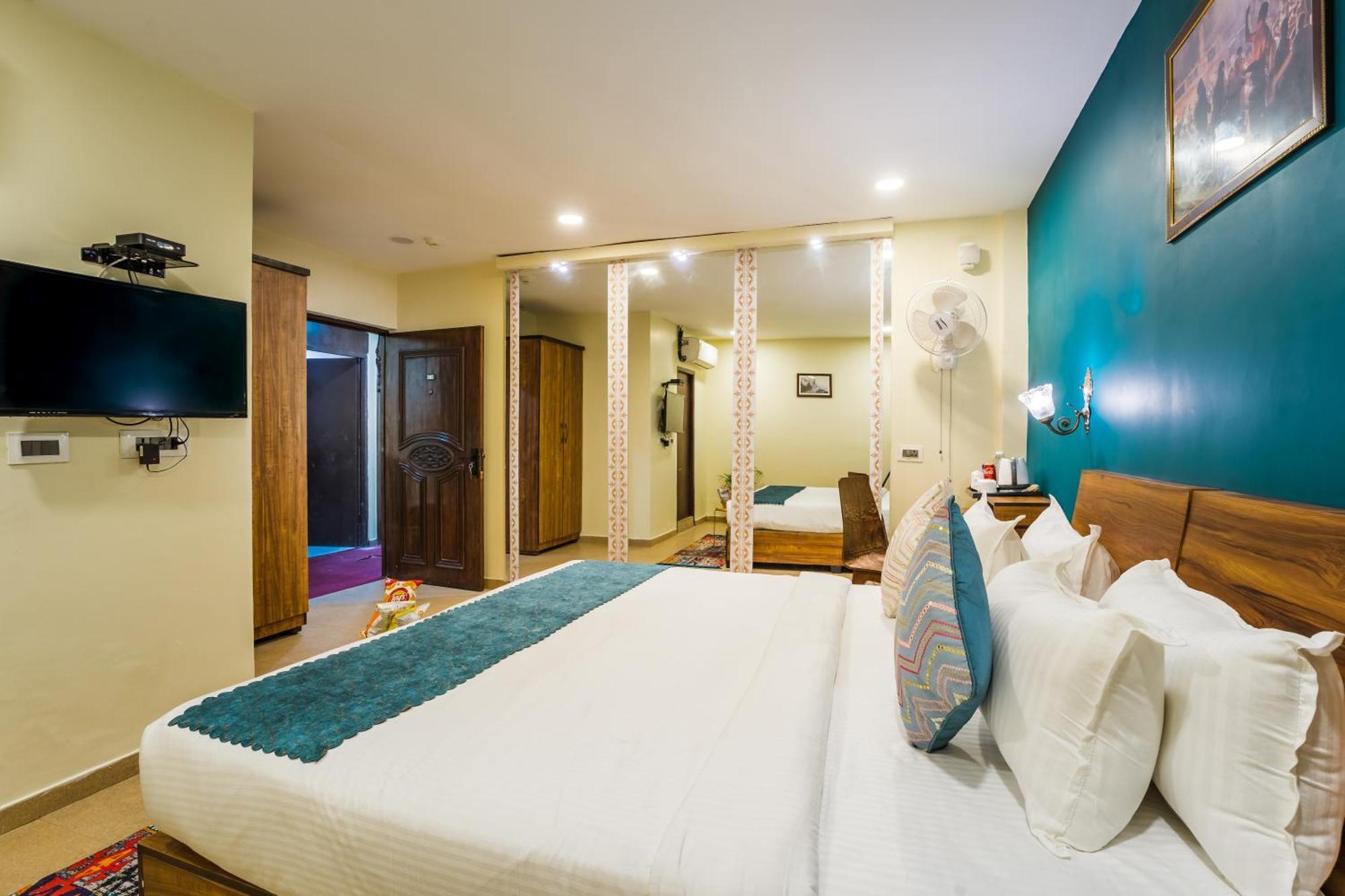 Tripli Hotels Silver Shine Waranasi Zewnętrze zdjęcie