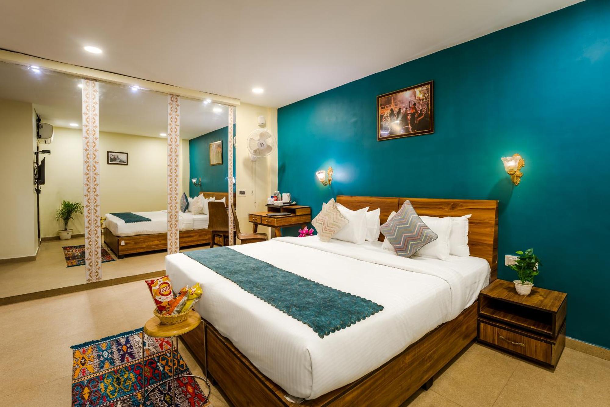 Tripli Hotels Silver Shine Waranasi Zewnętrze zdjęcie